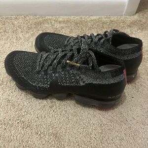 Nike Black and Gray Athletic Shoes